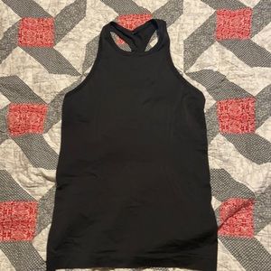 Lululemon Workout Tank. Size 6.